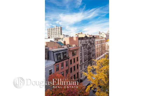 Sold by Douglas Elliman | media 48