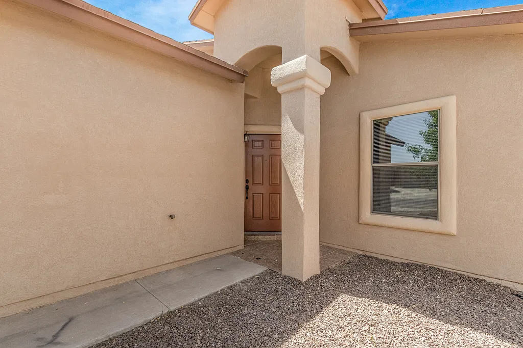3 bed, 1286 sqft, $1,495 — Photo 2