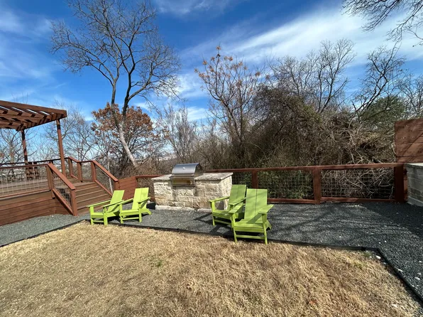 1293 Clifftop Ln, Dallas, TX 75208