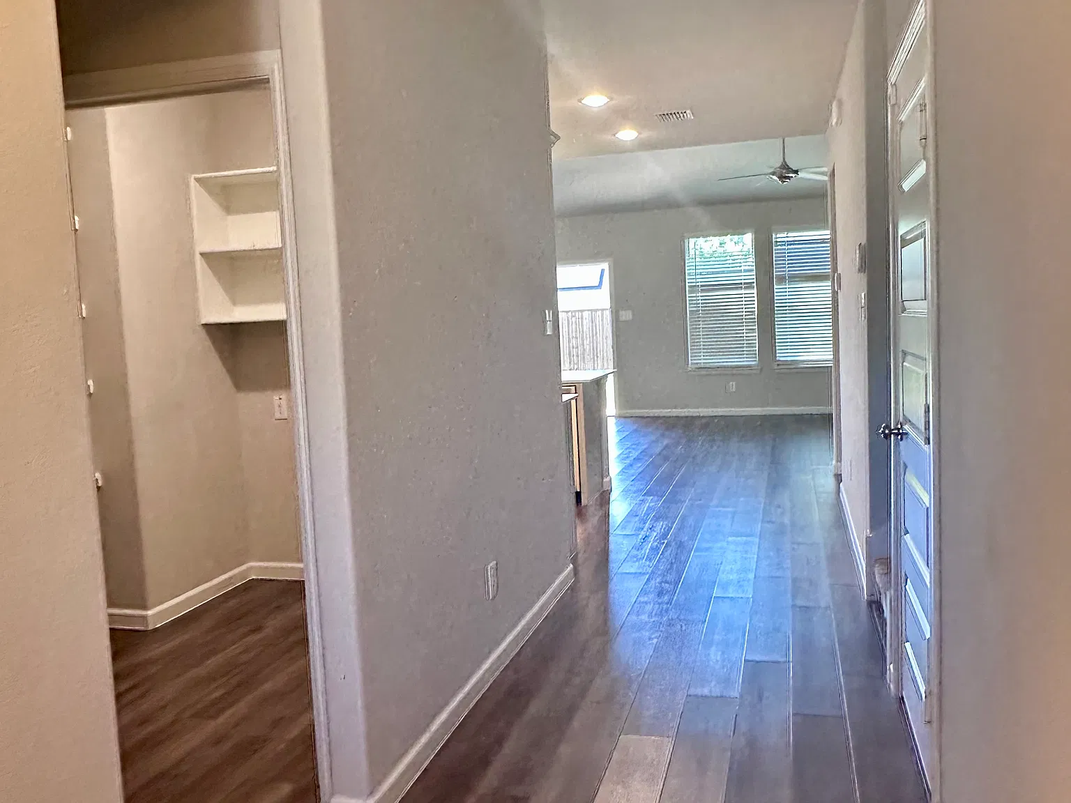132 Chase Creek Dr — Photo 3