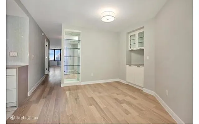 Rented by Douglas Elliman | media 17