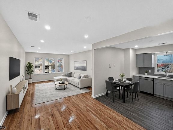 2nd image of 156 Ridgewood Ave