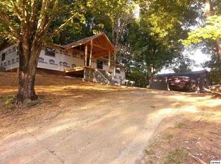 1810 Olympia Ct, Sevierville, TN 37862