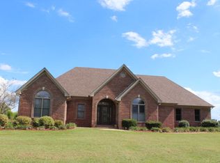 6471 London Pike Spur, Philpot, KY 42366