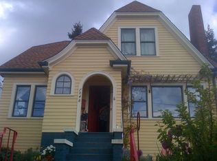 7048 26th Ave NW, Seattle, WA 98117