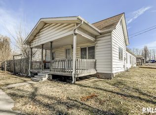 400 N Main St, Athens, IL 62613