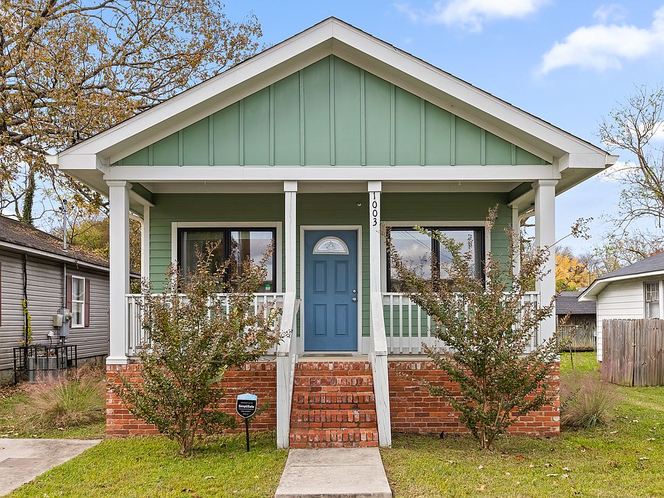 Welcome to 1003 S Hickory St