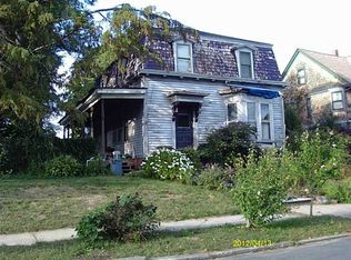 137 Bluff Ave, Cranston, RI 02905