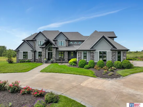 14011 Brush Creek Pl, Roca, NE 68430