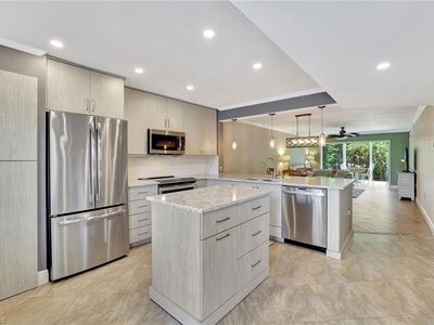 3051 Sandpiper Bay CIR #I102, Naples, FL, 34112