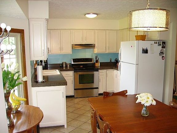 Very functional kitchen