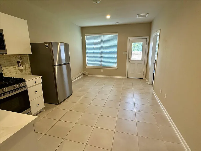 15118 Cougar Overlook Ct — Photo 5