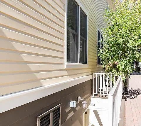 3rd image of 244 Seale Ave