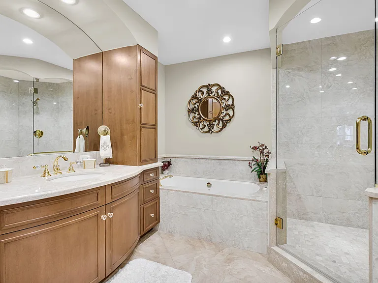 222 Legendary Cir — Photo 45