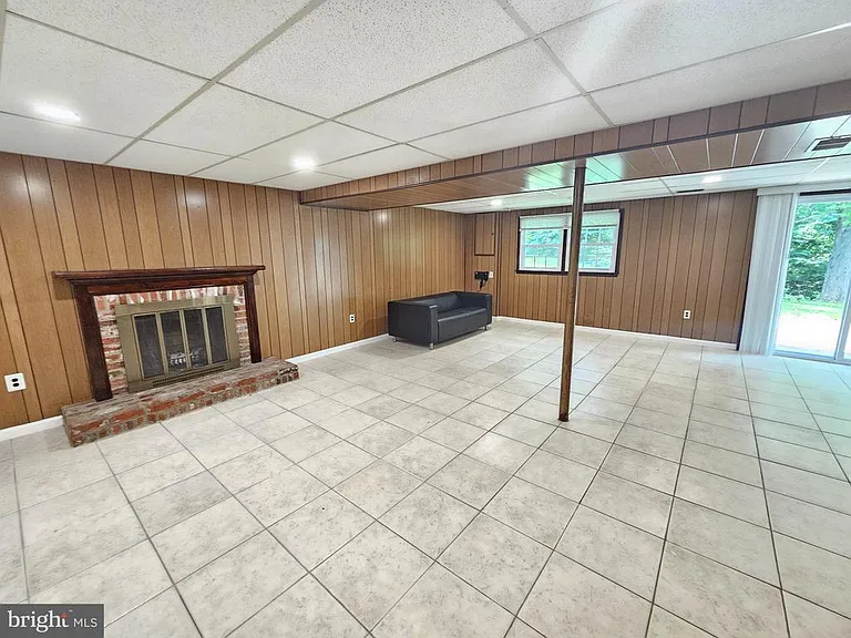 5683 Ravenel Ln — Photo 12