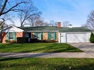 301 Glenview Rd, Glenview, IL 60025