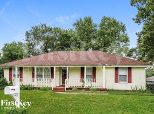 11209 NW 60th St, Kansas City, MO 64152