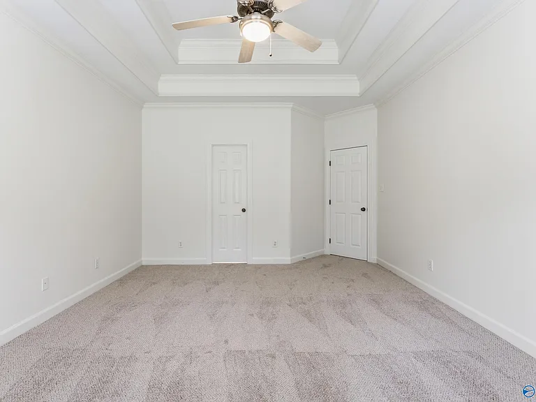 146 Paul Revere Dr — Photo 18