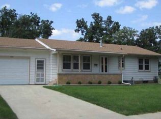 804 Pine Heights Rd, Wayne, NE 68787