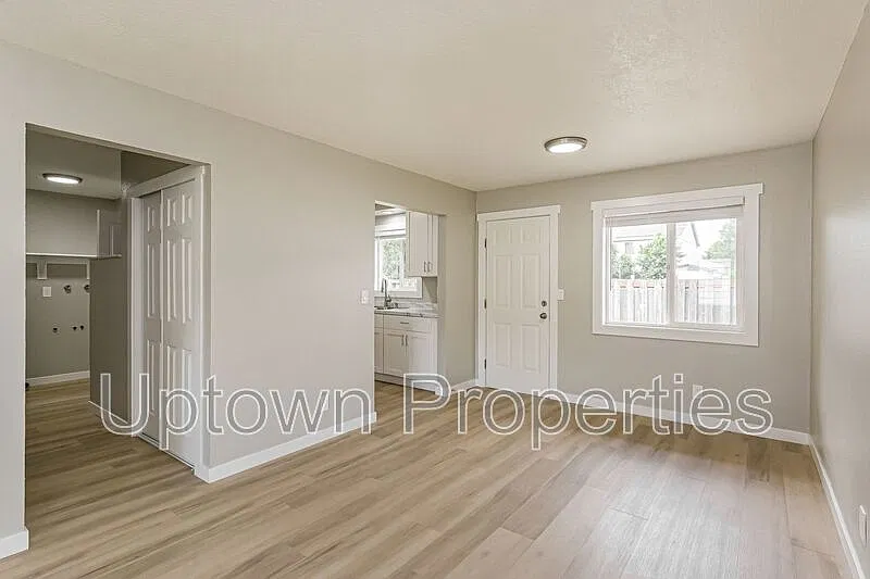1 bed, 1.0 bath, 600 sqft, $1,295 — Photo 4