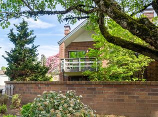 14905 NE Sacramento St UNIT 4, Portland, OR 97230