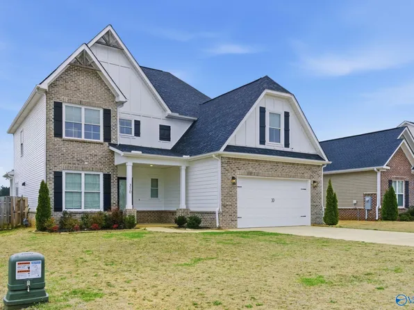 310 Shadow Ct, Huntsville, AL 35824