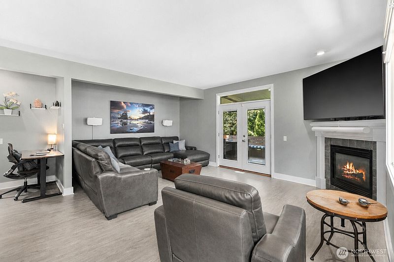 4th image of 2858 NW 90th Place