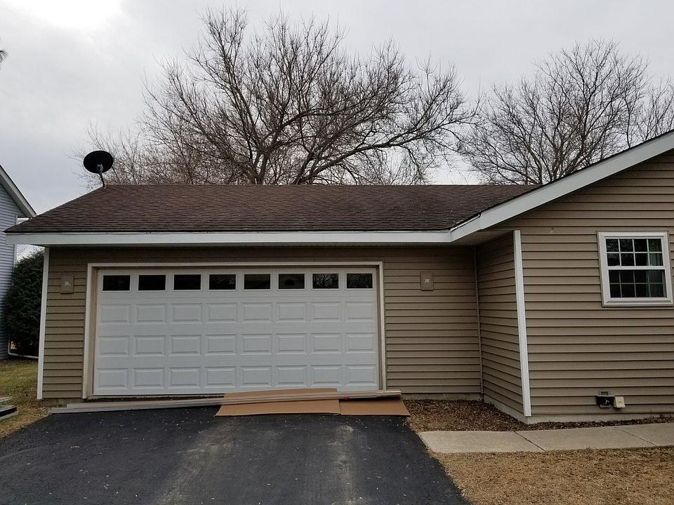 Brand new garage door 2018