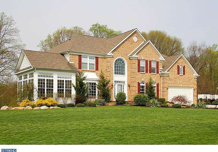 1st image of 21 Kristen Ln