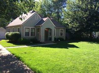 6004 Catalina St, Fairway, KS 66205