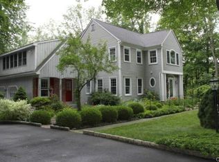 150 Branchville Rd, Ridgefield, CT 06877