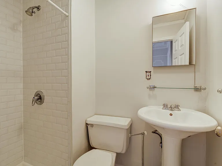 465 Jersey Ave #6 — Photo 17