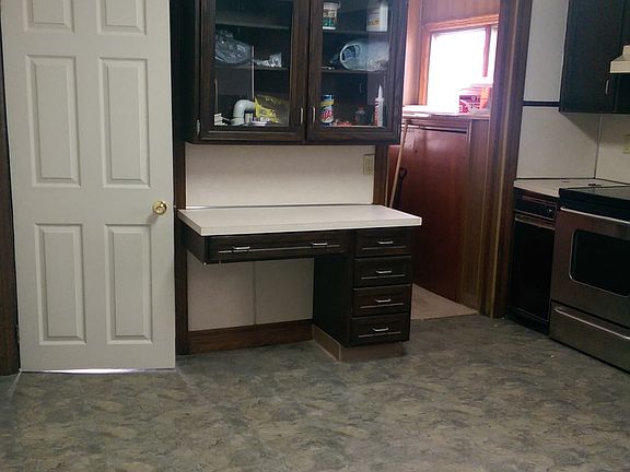 Kitchen/Living Rm Pass-thru View