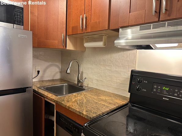 (undisclosed Address)