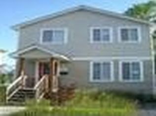 114 Locust St APT A, Crisfield, MD 21817