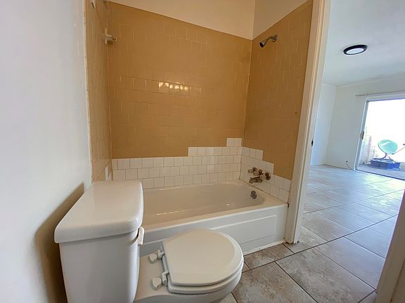 2nd image of 2241 W Pensacola St APT 89