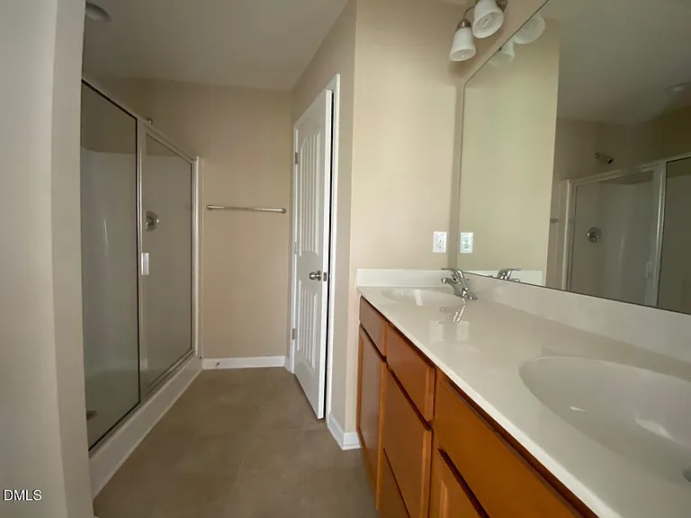 2801 Benevolence Dr — Photo 13