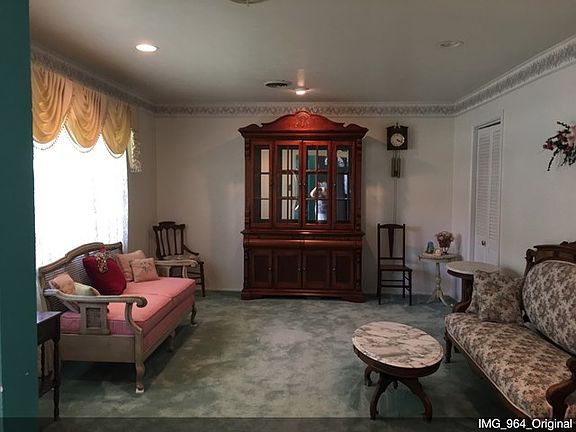 4th image of 2723 Perryville Dr