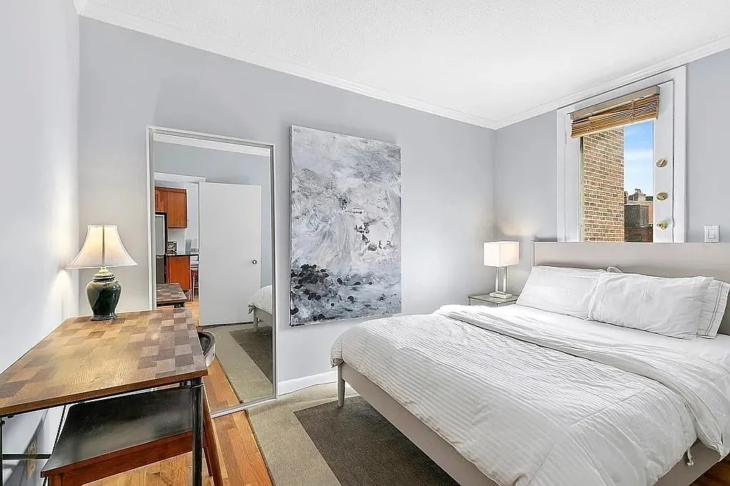 1 bed, 1.0 bath, 390 sqft, $2,700 — Photo 3