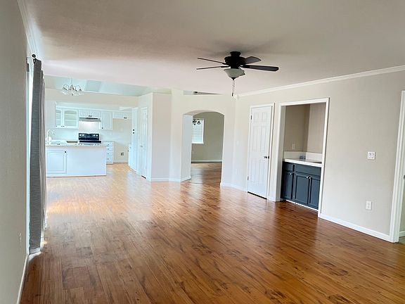 5th image of 9291 White Water Ln