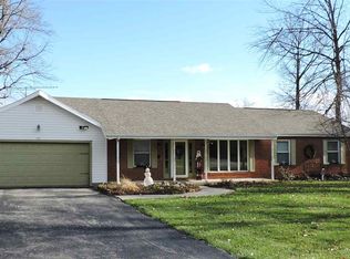 710 Laura Ln, Sweetser, IN 46987
