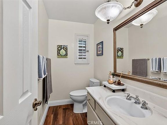 3rd image of 1555 Lynne Ct