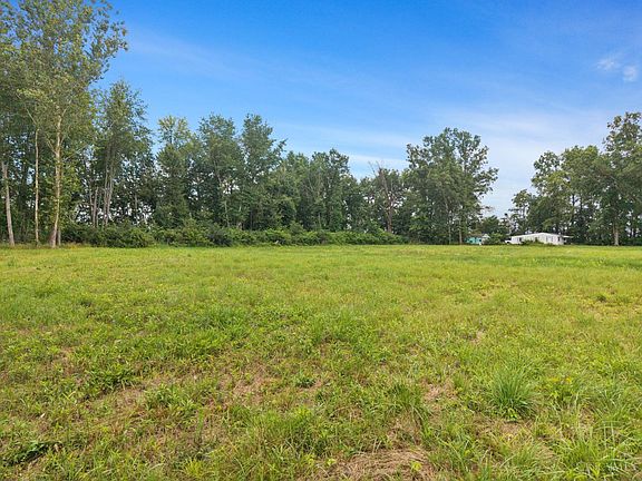 4th image of 8020 Dr Faul Rd
