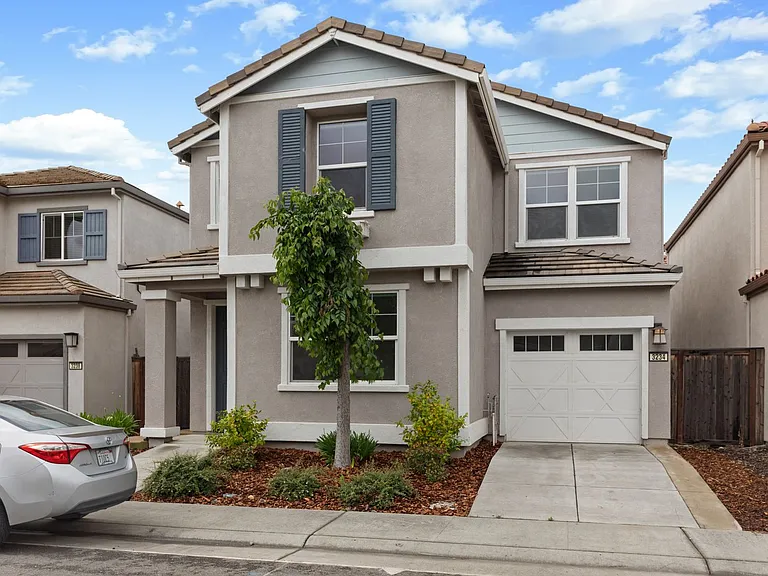 3234 Havisham Way — Photo 1