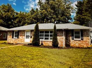 518 N Vine St, Winchester, TN 37398