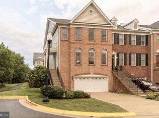 42752 Locklear Ter, Chantilly, VA 20152