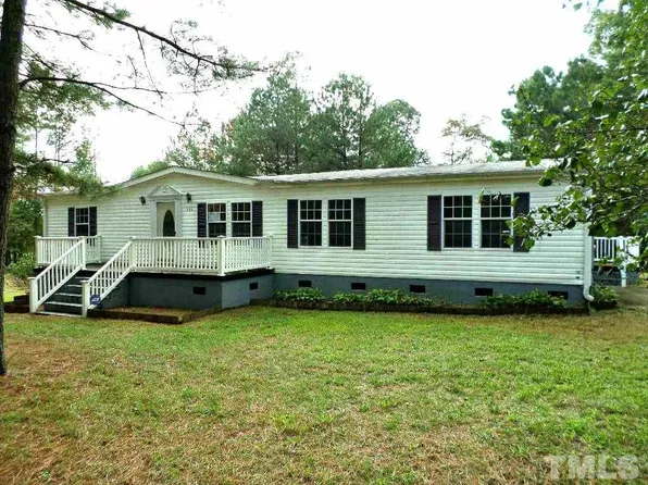424 Bowman Ln, Henderson, NC 27537