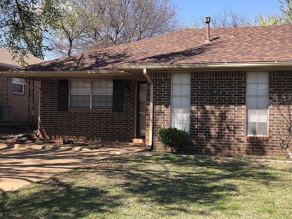1st image of 913 Delmar Cir #1