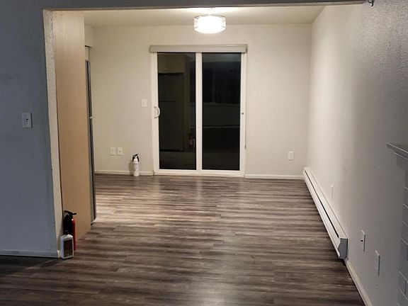 4th image of 4113 7th St SW Unit B