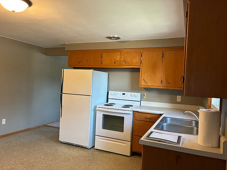 732 Bluff Ave — Photo 7
